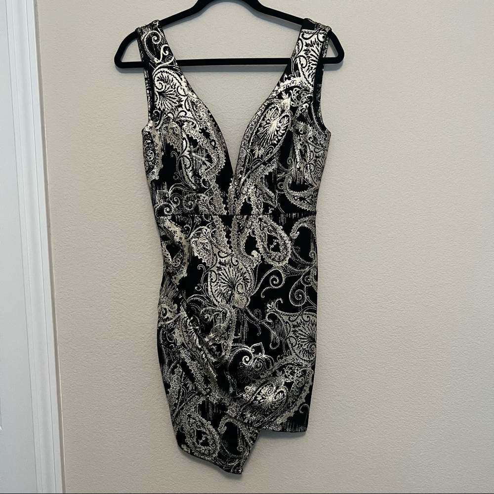 Black & Silver Foil Sleeveless Mini Dress Size M